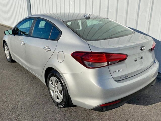 Used 2018 Kia Forte LX image 6