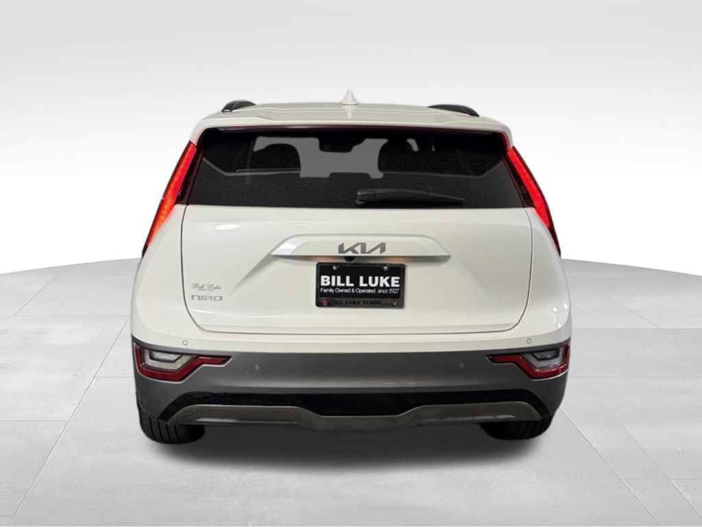 Used 2023 Kia Niro Wave w/ Wave Preserve Package FWD image 7