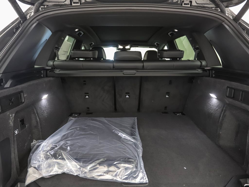 New 2026 BMW X5 xDrive40i w/ M Sport Package image 24