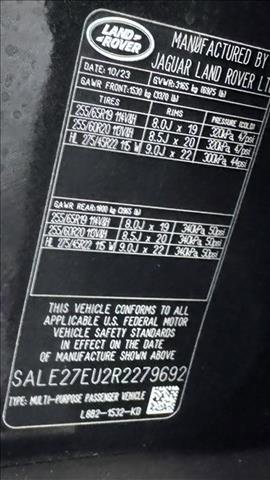 Used 2024 Land Rover Defender 110 X-Dynamic SE image 25