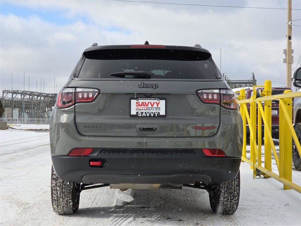 Used 2022 Jeep Compass Trailhawk image 13