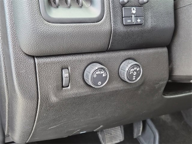 Used 2017 Chevrolet Colorado ZR2 w/ LPO, Premium Interior Package image 23