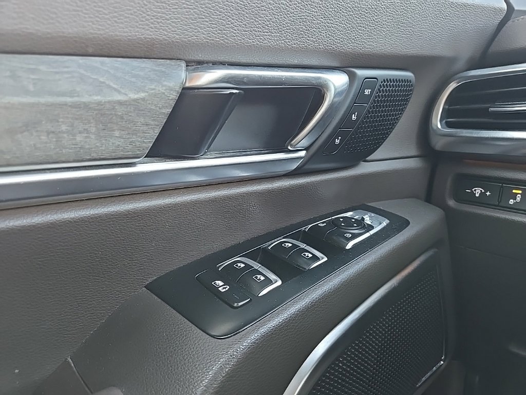 Used 2020 Kia Telluride SX w/ Towing Package AWD/4WD image 20