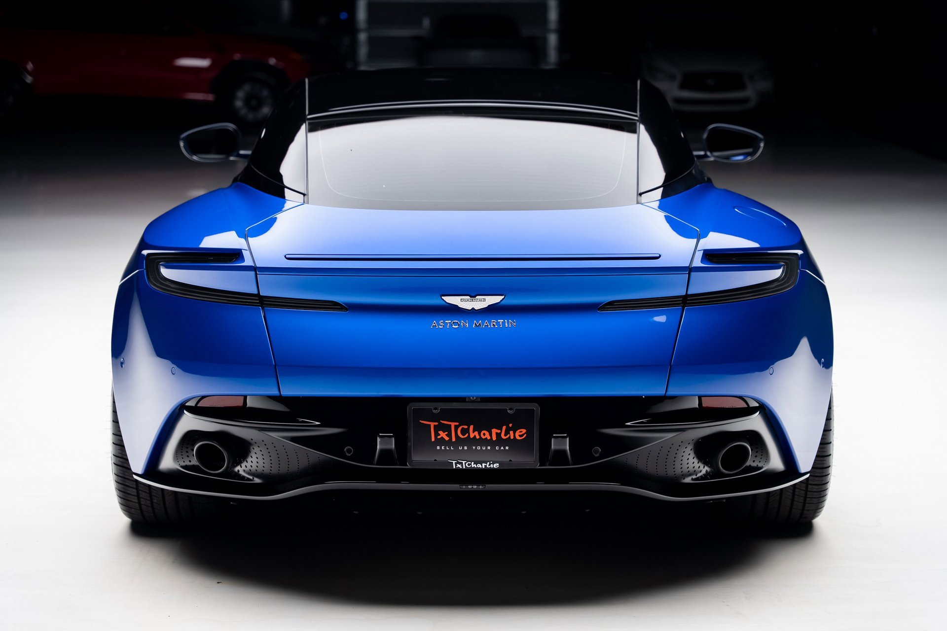 Used 2020 Aston Martin DB11 AMR image 29