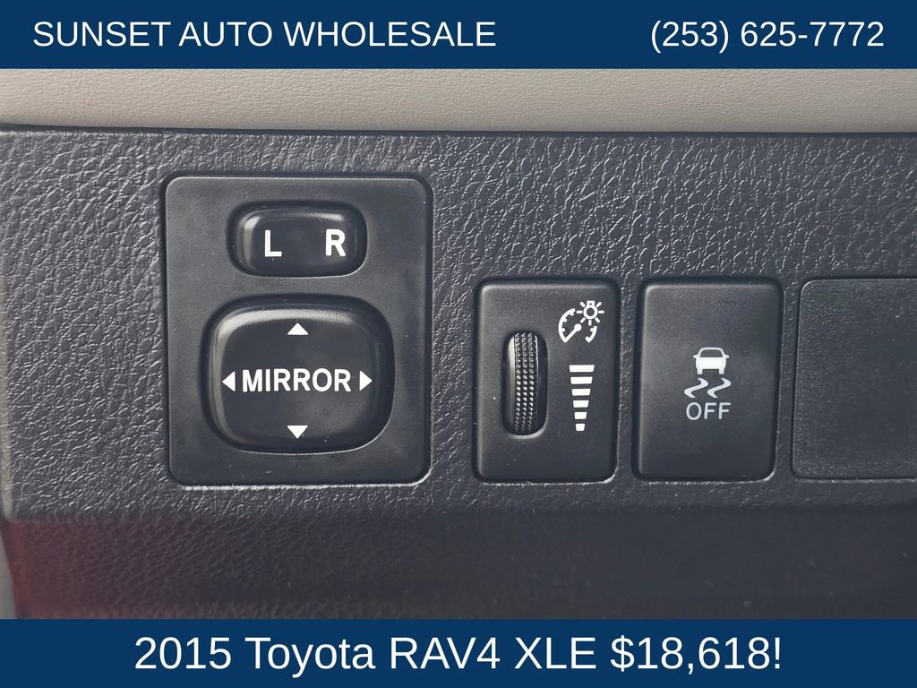 Used 2015 Toyota RAV4 XLE AWD/4WD image 29