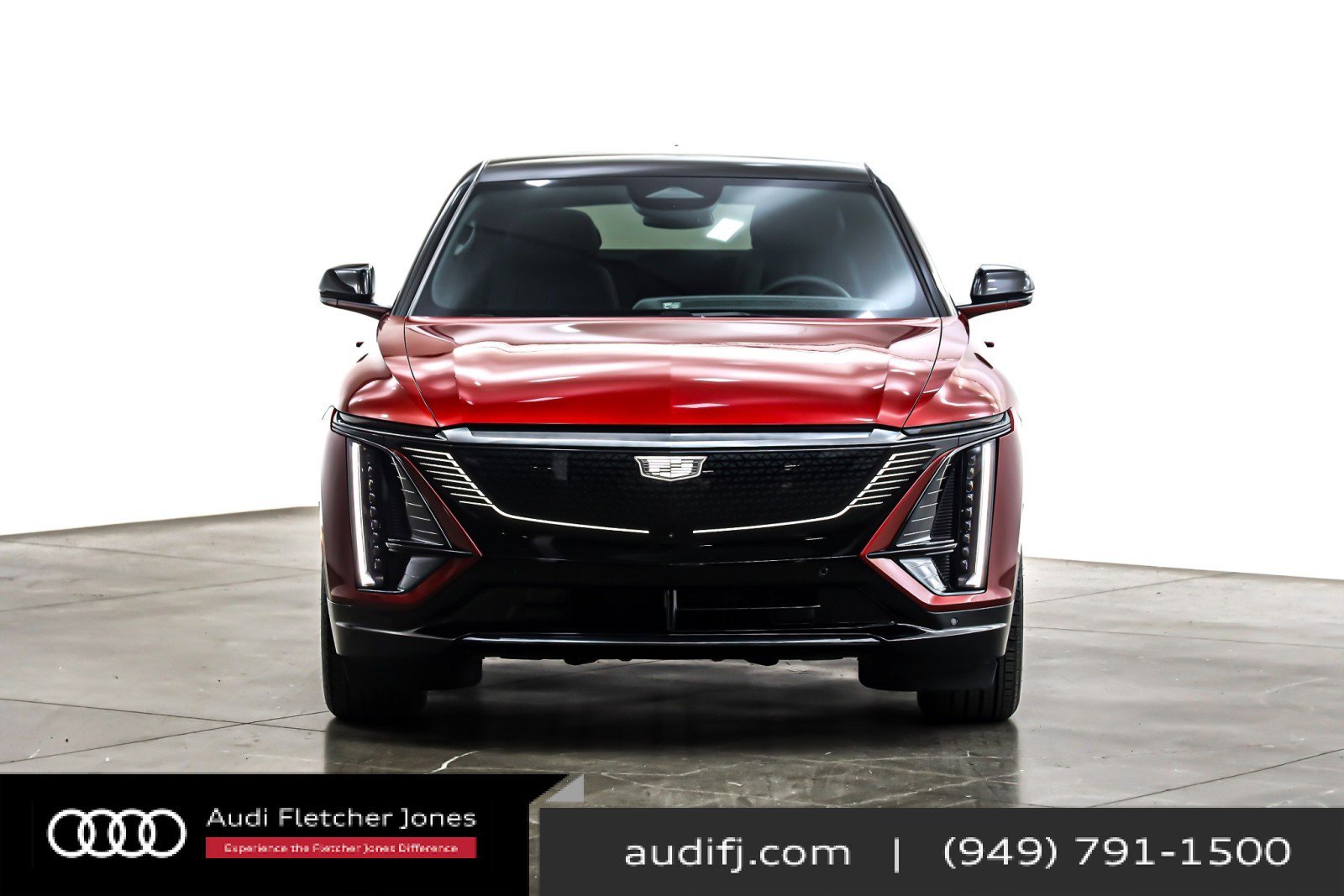 Used 2025 Cadillac Lyriq Sport image 3