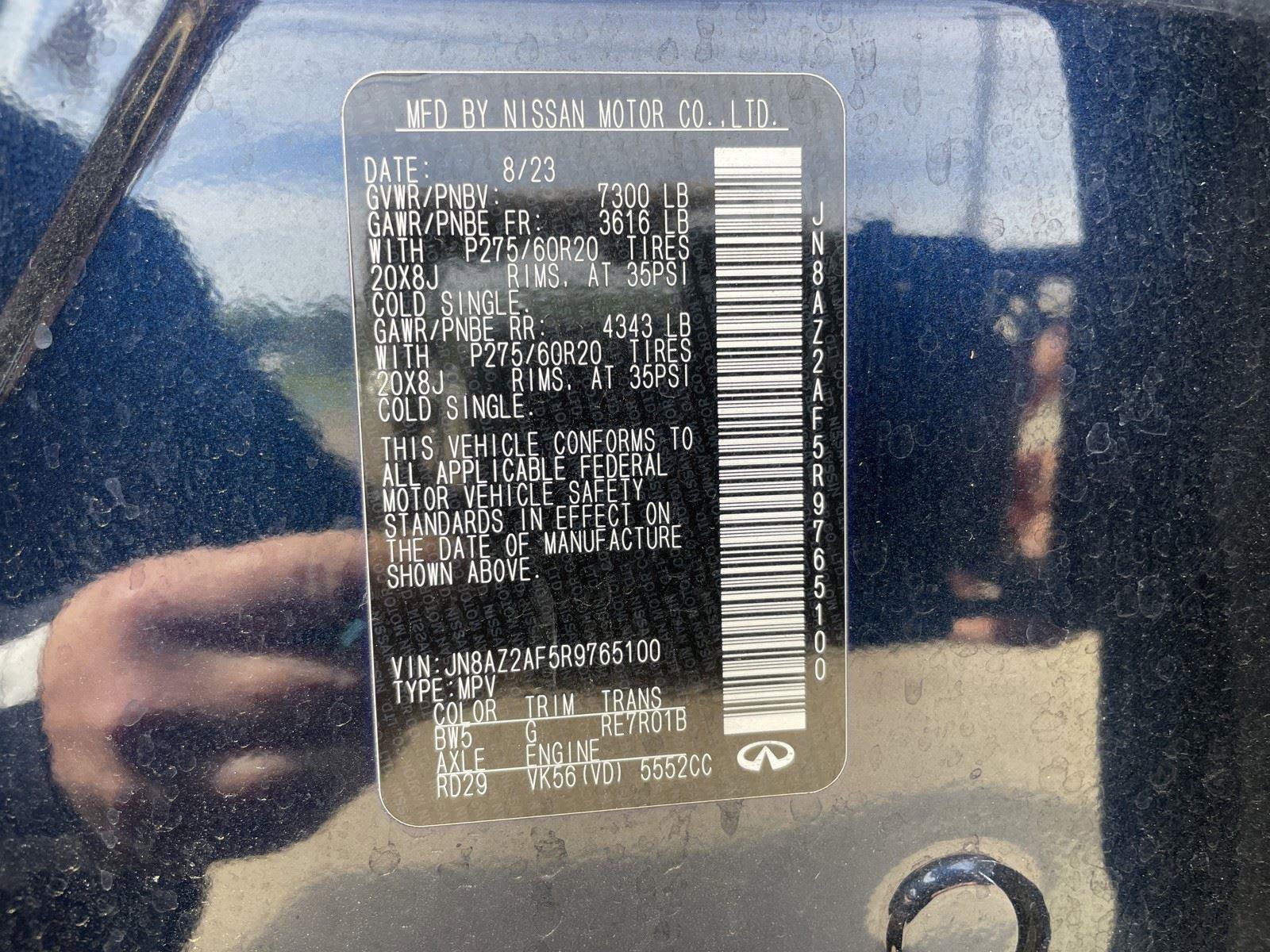 Used 2024 INFINITI QX80 Luxe image 11