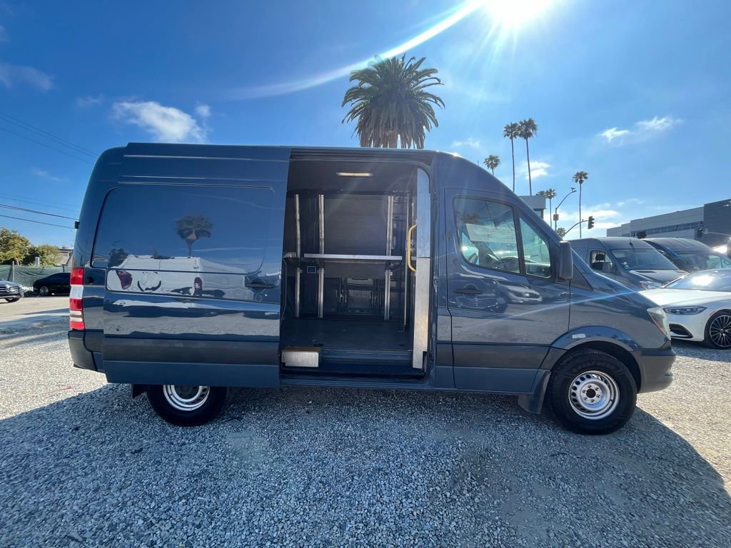 Used 2018 Mercedes-Benz Sprinter 2500 image 5