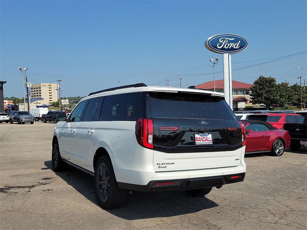 New 2025 Ford Expedition Max Platinum w/ Stealth Performance Package image 4