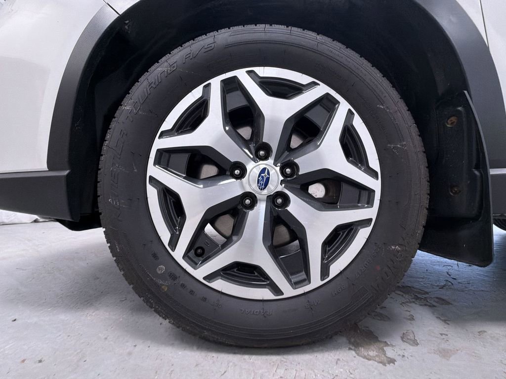 Used 2020 Subaru Forester Premium AWD/4WD image 14
