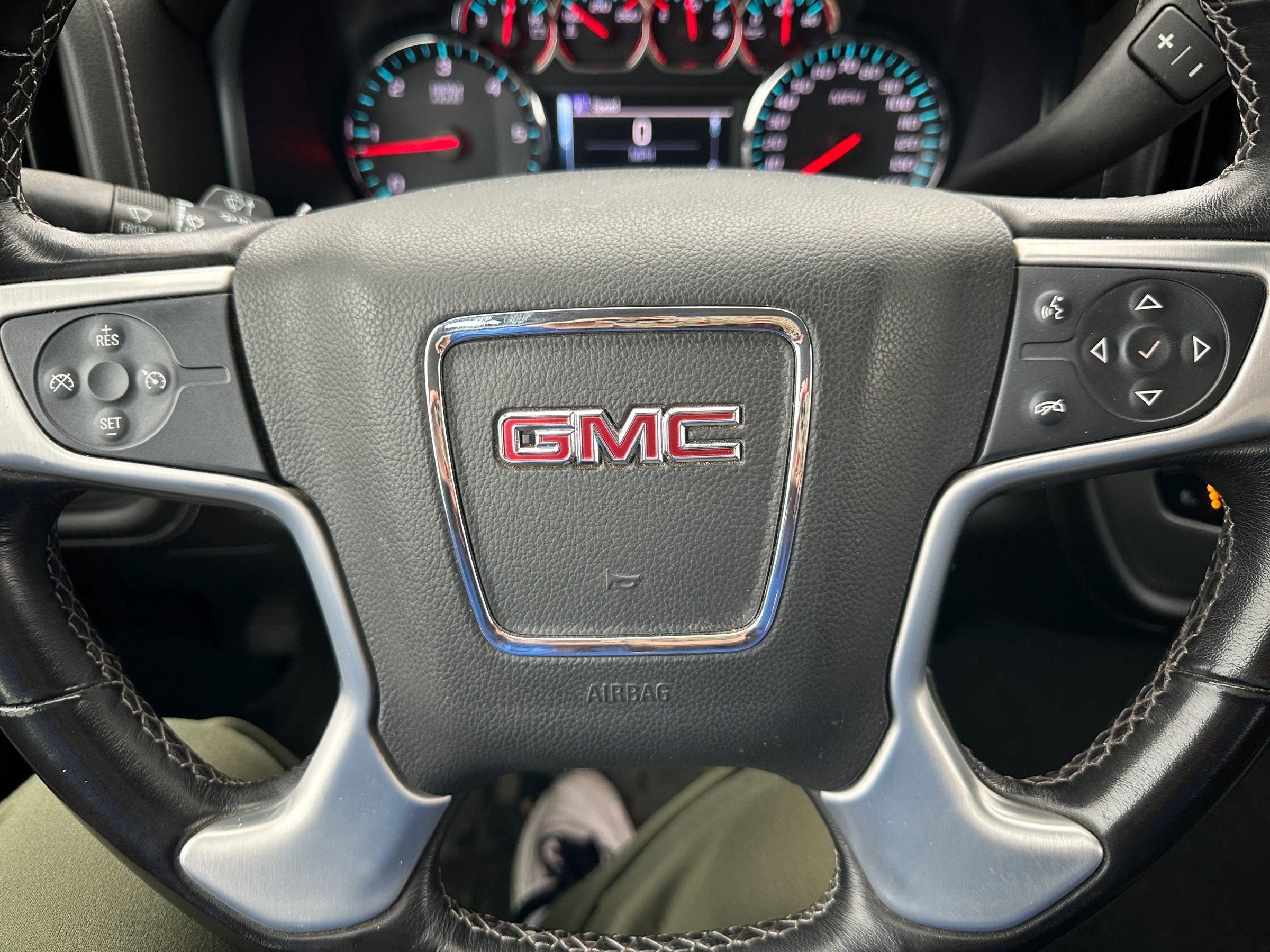 Used 2019 GMC Sierra 1500 SLE w/ SLE Value Package image 14