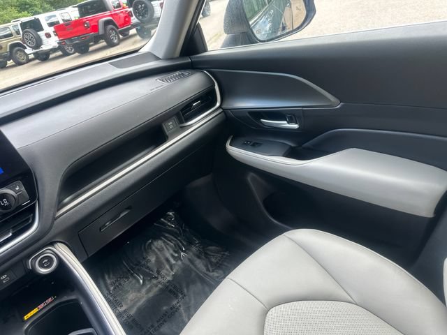 Used 2024 Toyota Grand Highlander AWD image 22