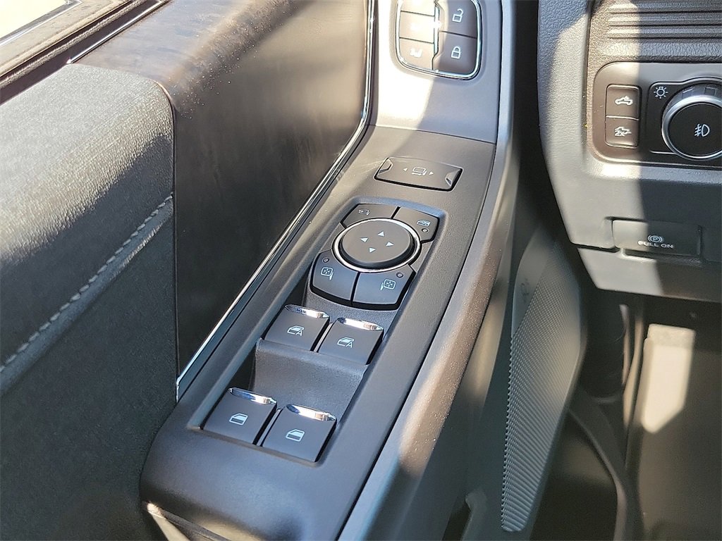 New 2026 Ford F250 Lariat image 13