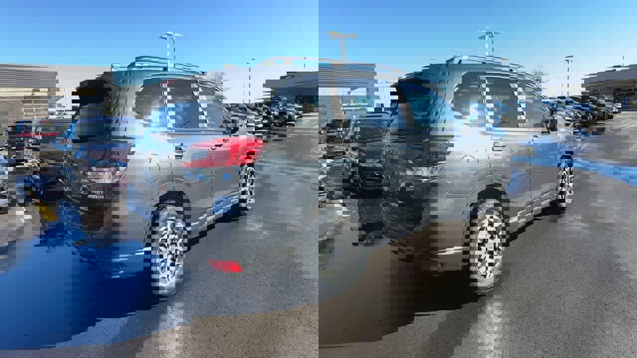 Certified 2023 Subaru Forester Premium image 8