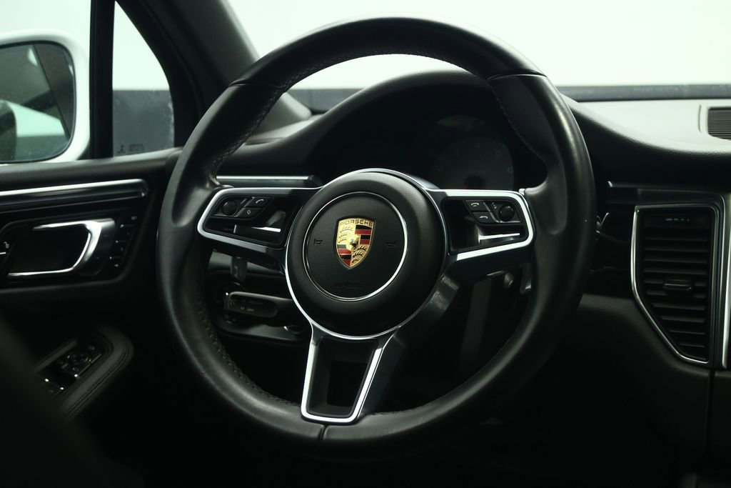 Used 2017 Porsche Macan S AWD/4WD image 40