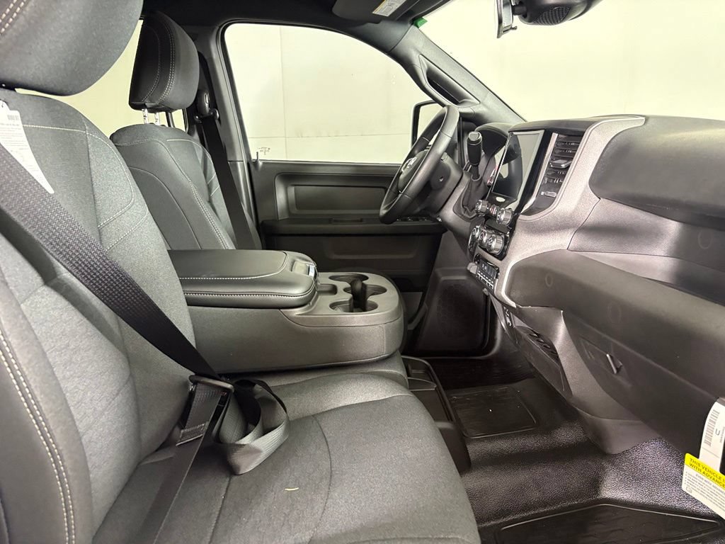 New 2026 RAM 3500 Tradesman AWD/4WD image 14