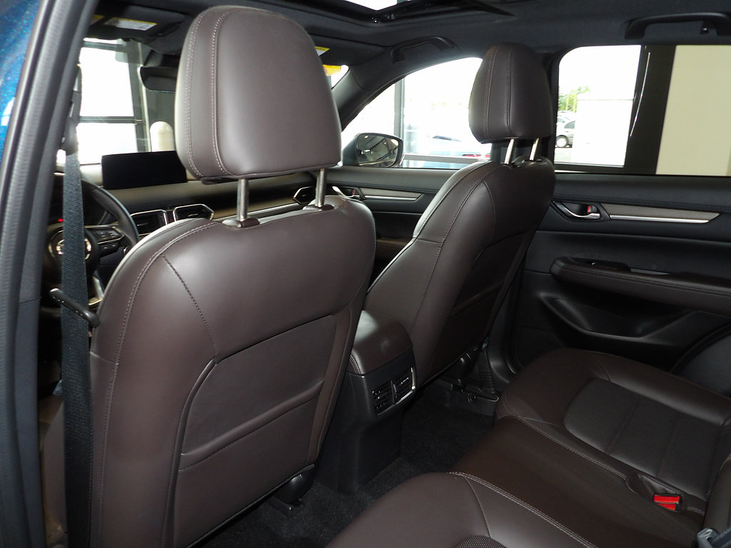 Certified 2023 MAZDA CX-5 Signature AWD/4WD image 22