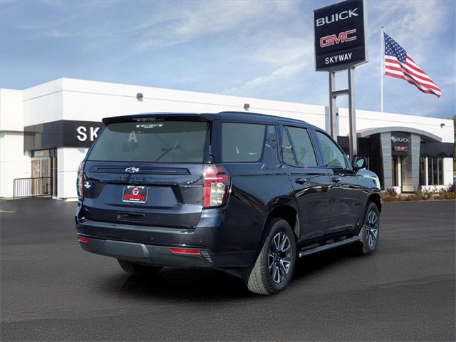Used 2024 Chevrolet Tahoe Z71 w/ Luxury Package image 4