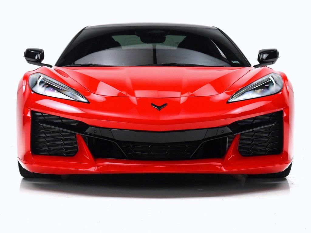 Used 2025 Chevrolet Corvette Z06 RWD image 27