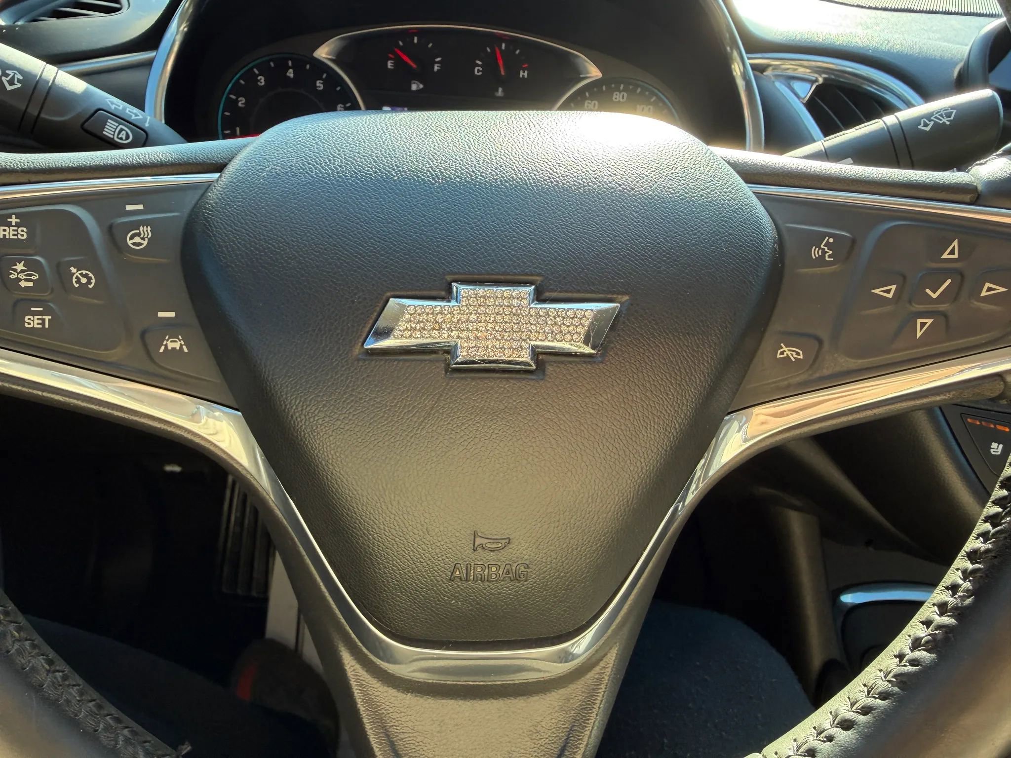 Used 2016 Chevrolet Malibu Premier w/ Driver Confidence Package FWD image 26