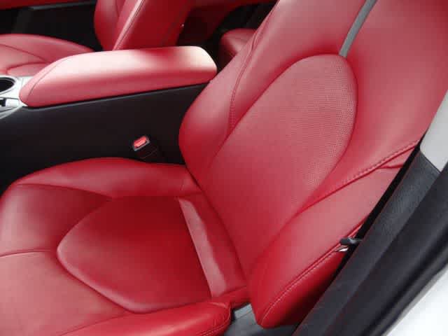 Used 2024 Toyota Camry XSE FWD image 9