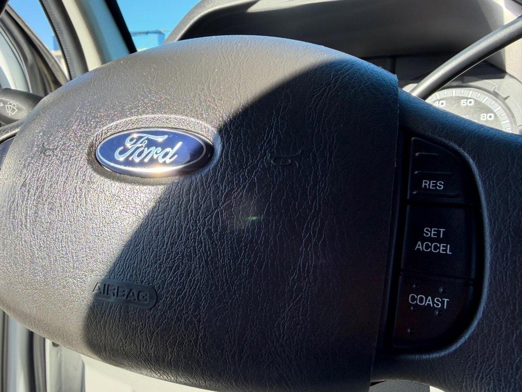 Used 2012 Ford E-250 and Econoline 250 w/ Premium Van Group image 41