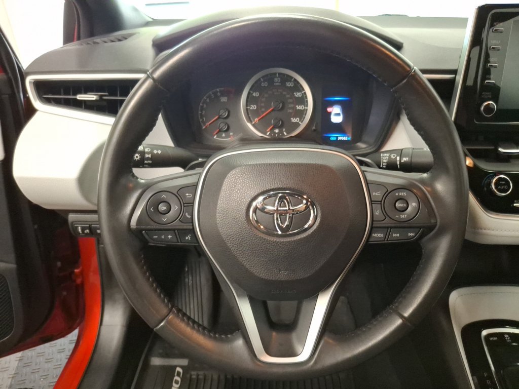 Used 2020 Toyota Corolla SE FWD image 18