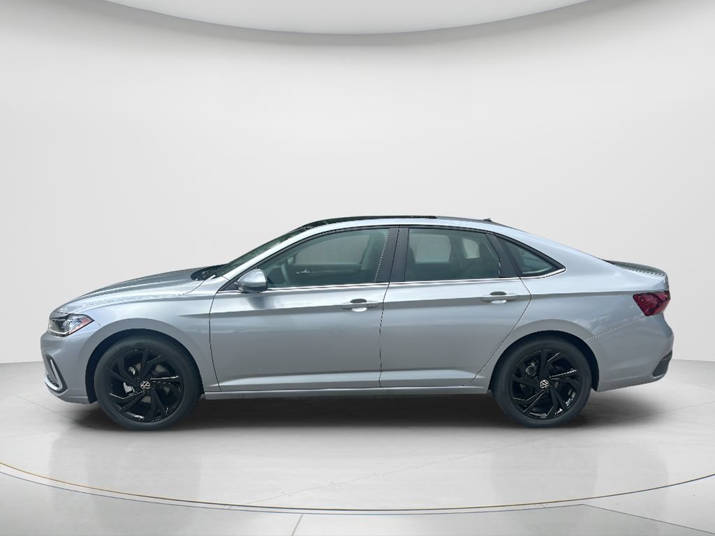 New 2027 Volkswagen Jetta SE FWD image 8