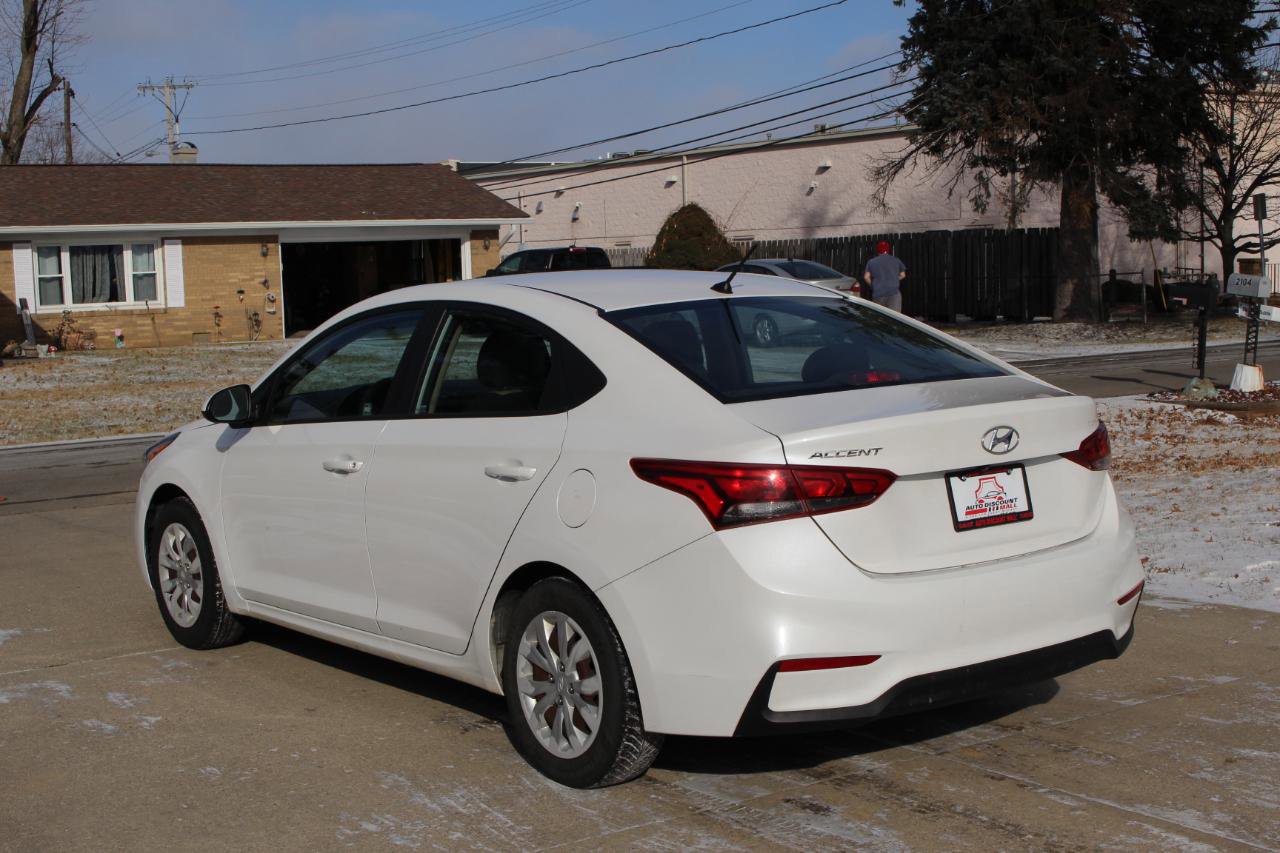 Used 2019 Hyundai Accent SE image 7