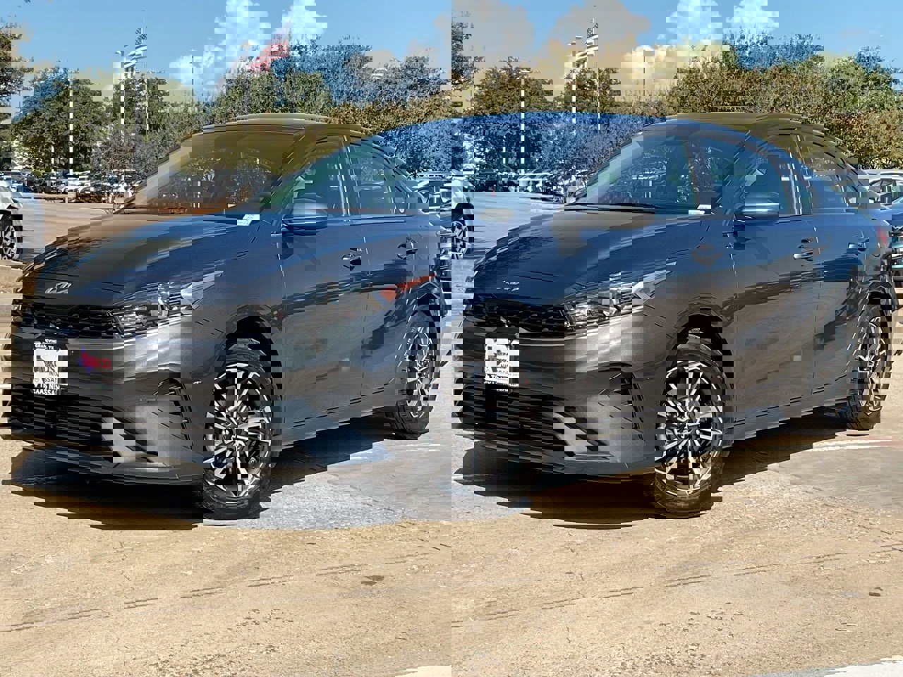 Used 2024 Kia Forte LXS image 2