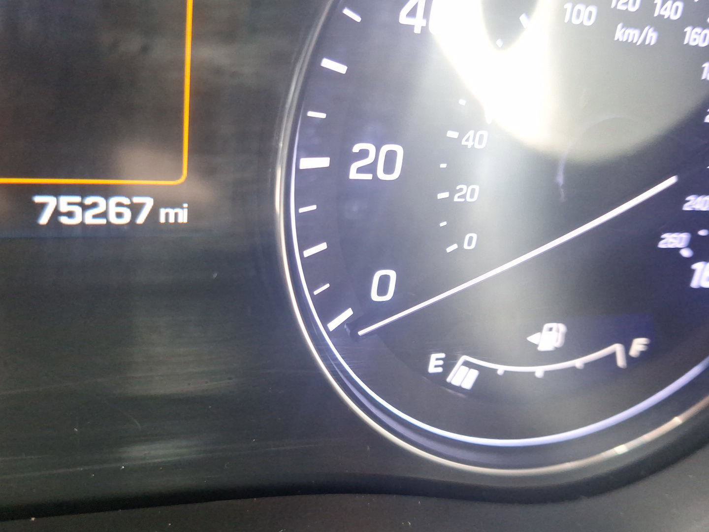 Used 2017 Genesis G80 3.8 RWD image 25