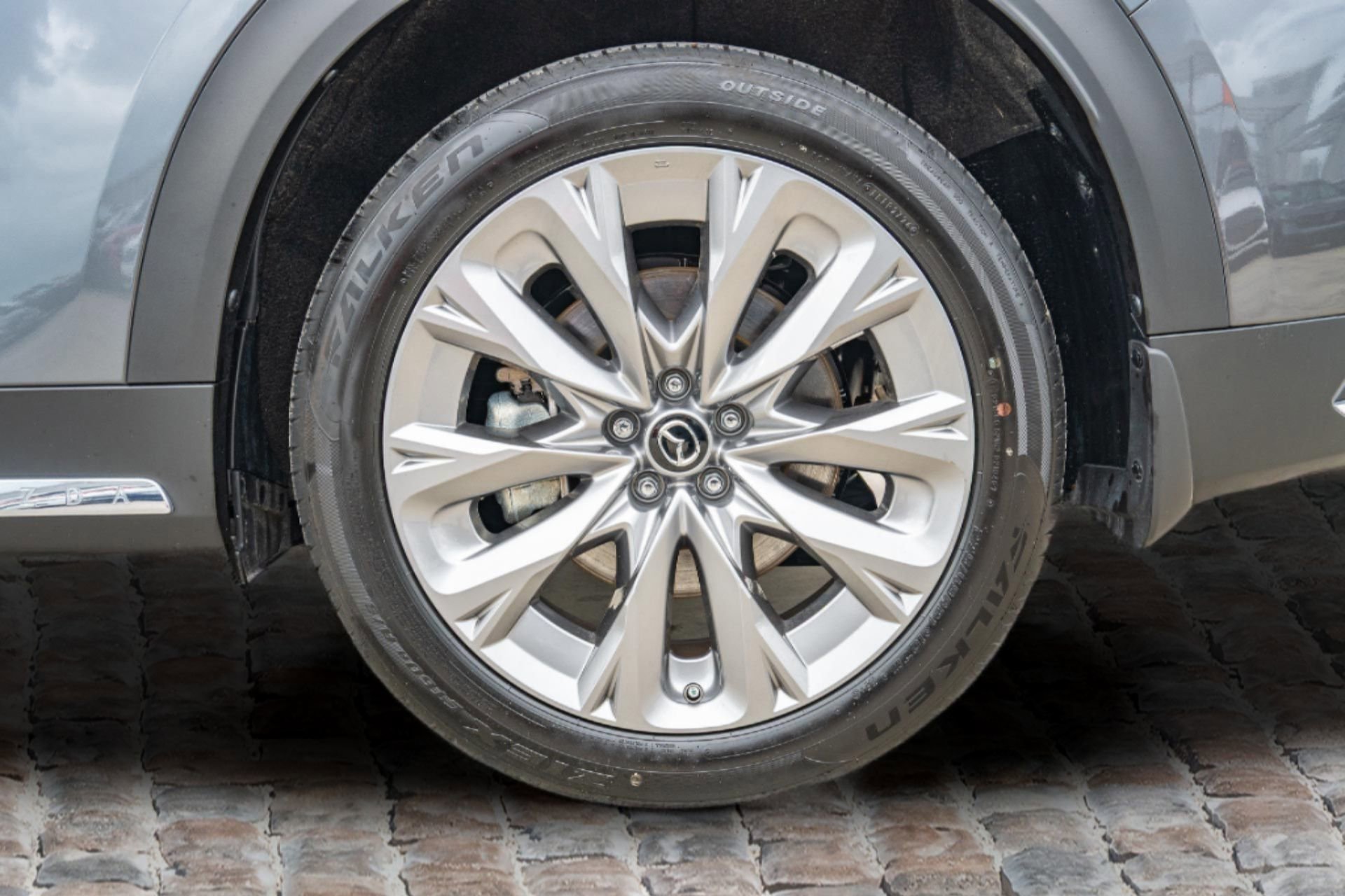 Used 2025 MAZDA CX-90 3.3 Turbo w/ Premium Plus Pkg image 37