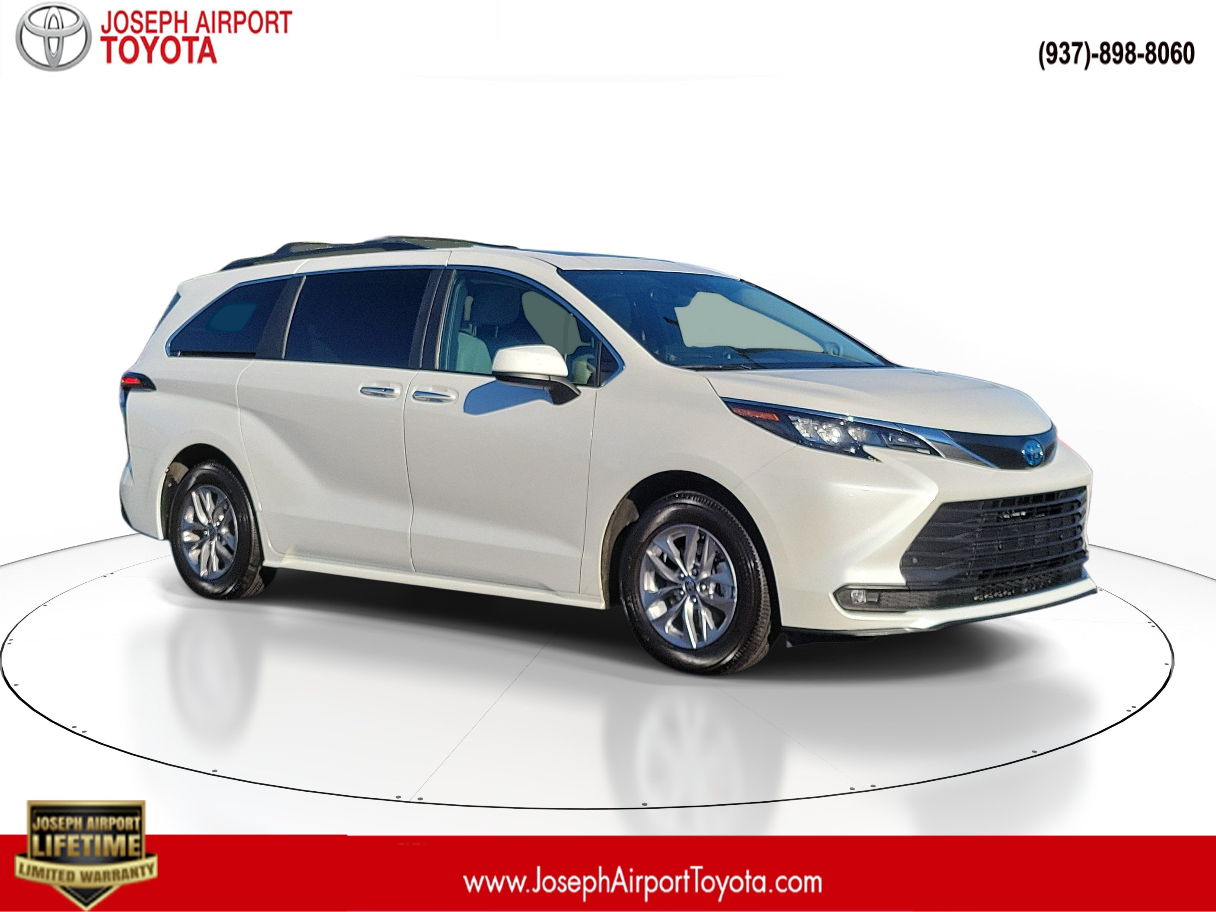 Used 2025 Toyota Sienna XLE w/ XLE Plus Package