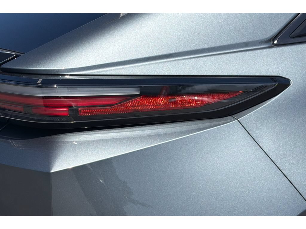 New 2026 Toyota C-HR AWD/4WD image 31