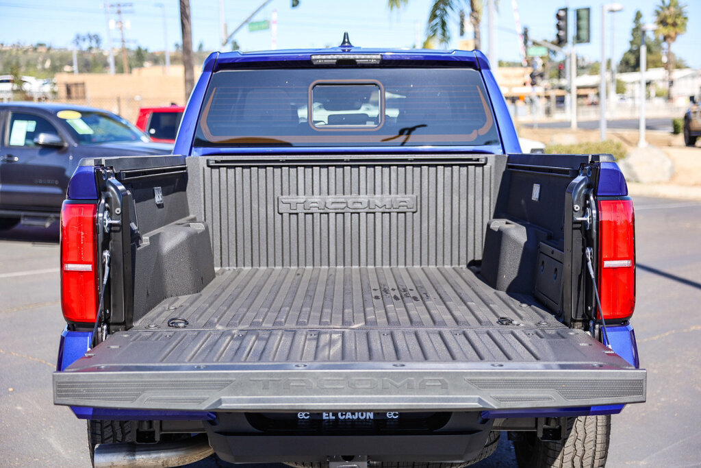 Certified 2025 Toyota Tacoma TRD Off-Road w/ TRD Off Road Upgrade Package image 29