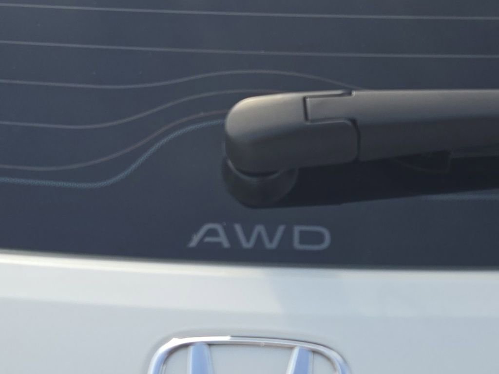 Used 2025 Honda HR-V LX image 6