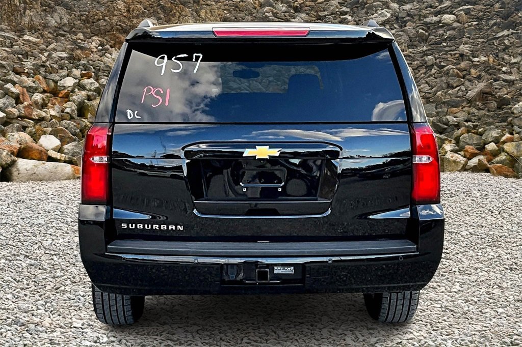 Used 2020 Chevrolet Suburban LS image 4