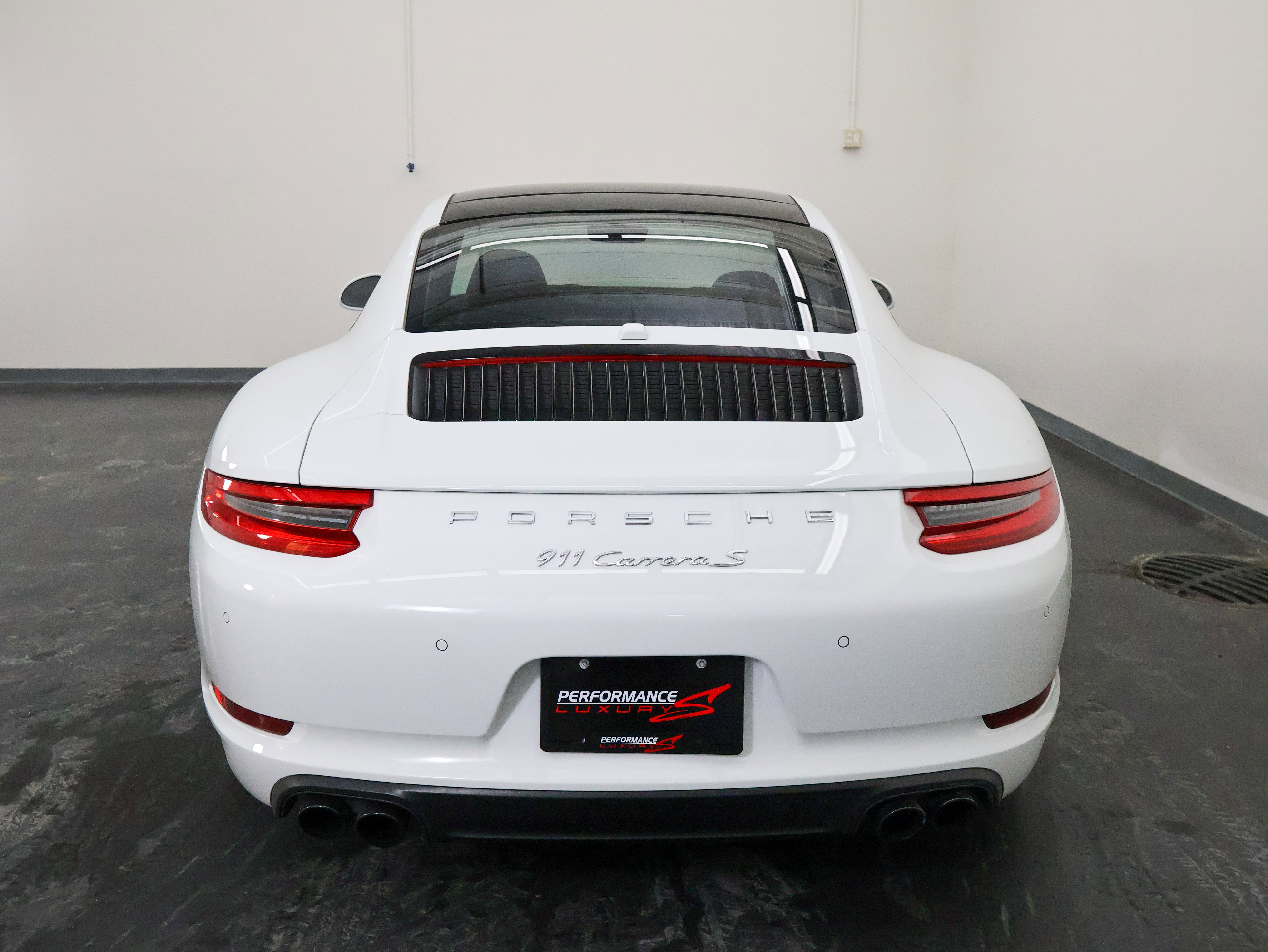 Used 2017 Porsche 911 Carrera S image 7
