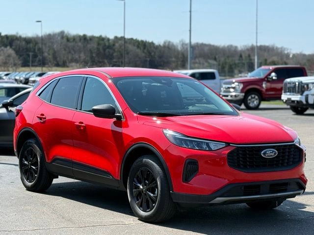 Used 2024 Ford Escape Active w/ Tech Pack #1 AWD/4WD image 34