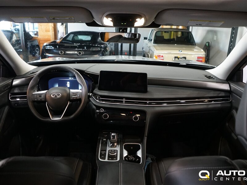 Used 2024 INFINITI QX60 Luxe AWD/4WD image 16