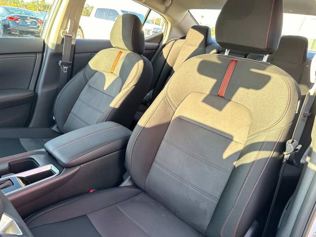 New 2025 Nissan Sentra SR w/ Lighting Package image 8