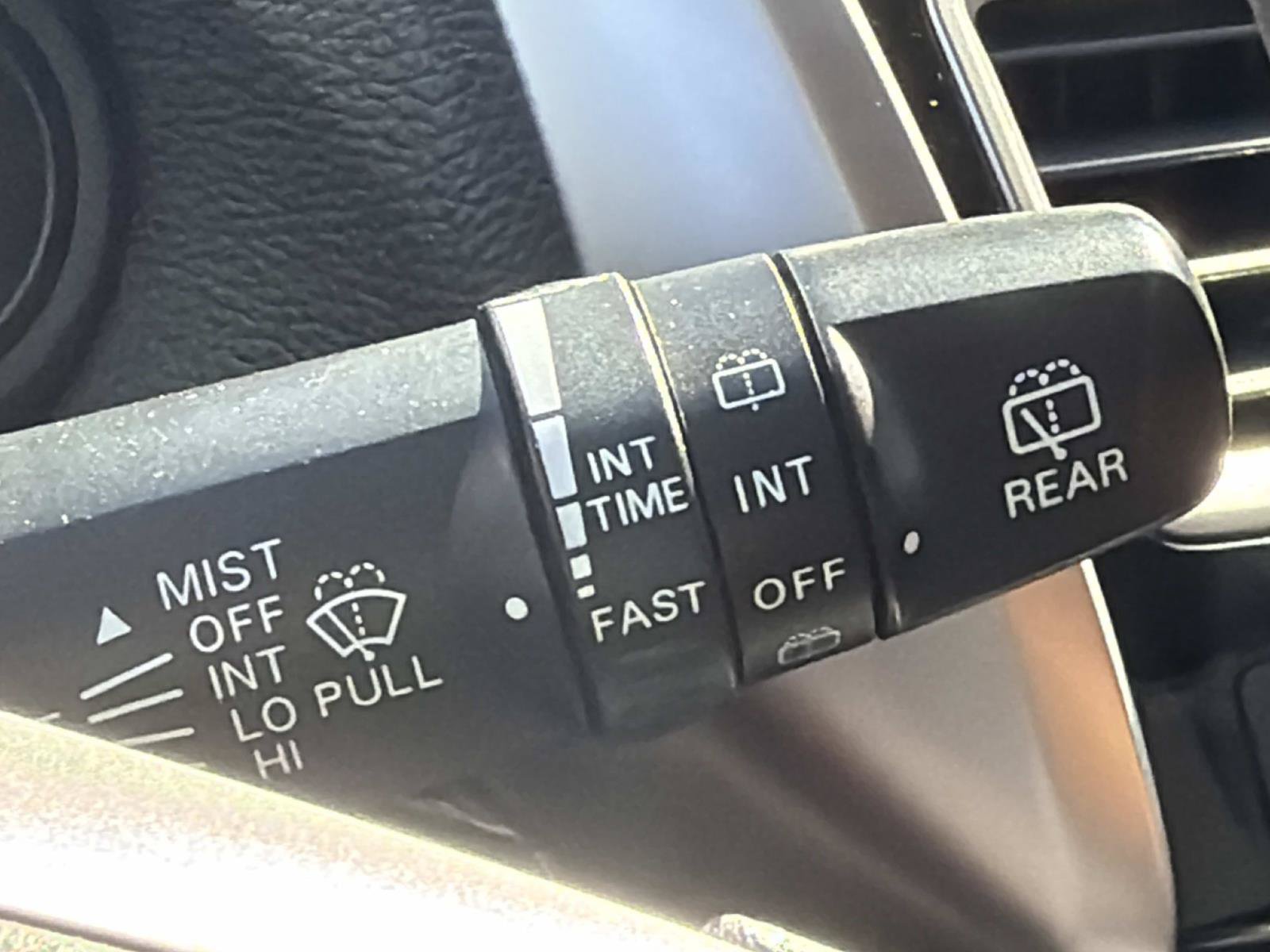 Used 2018 Mitsubishi Eclipse Cross LE AWD/4WD image 29
