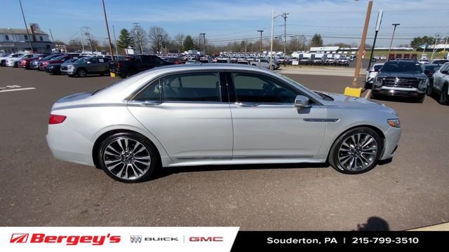 Used 2017 Lincoln Continental Reserve w/ Climate Package image 10