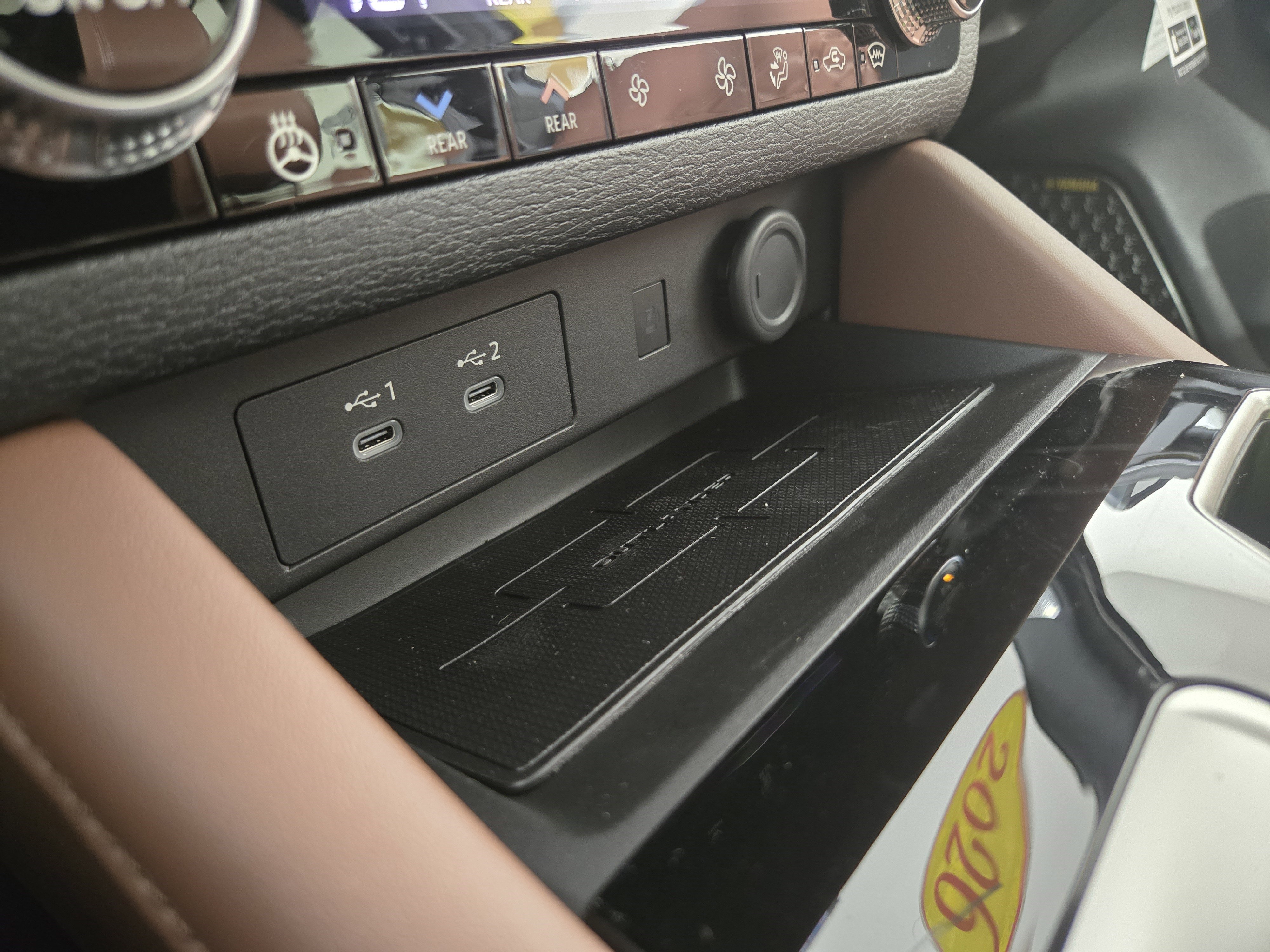 New 2026 Mitsubishi Outlander SEL image 28