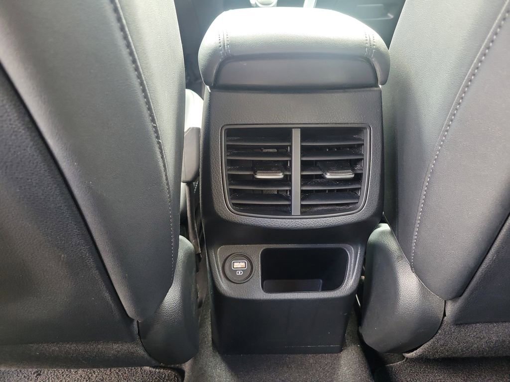 Used 2023 Kia Seltos S FWD image 11