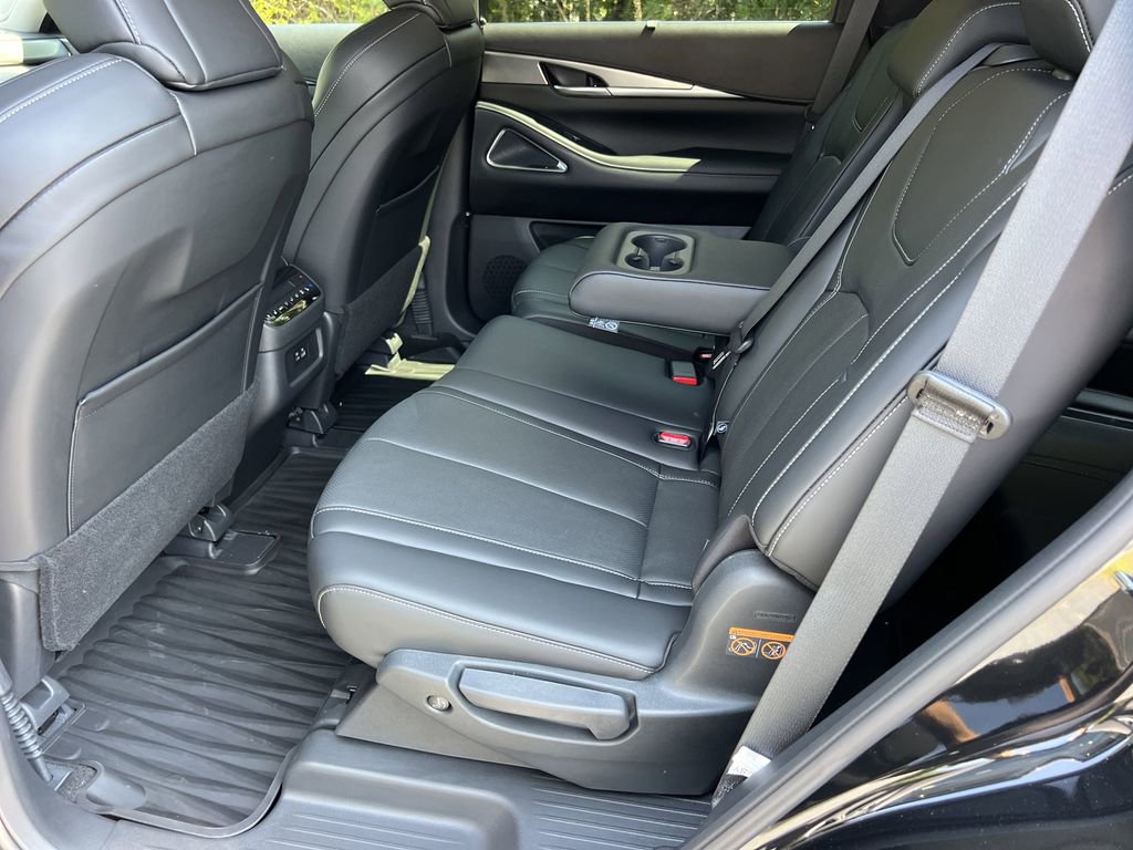 Used 2025 INFINITI QX60 Luxe image 17