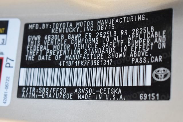 Used 2015 Toyota Camry SE image 32