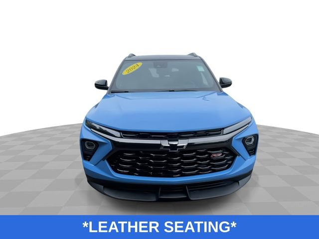 Used 2024 Chevrolet TrailBlazer RS w/ Convenience Package AWD/4WD image 4