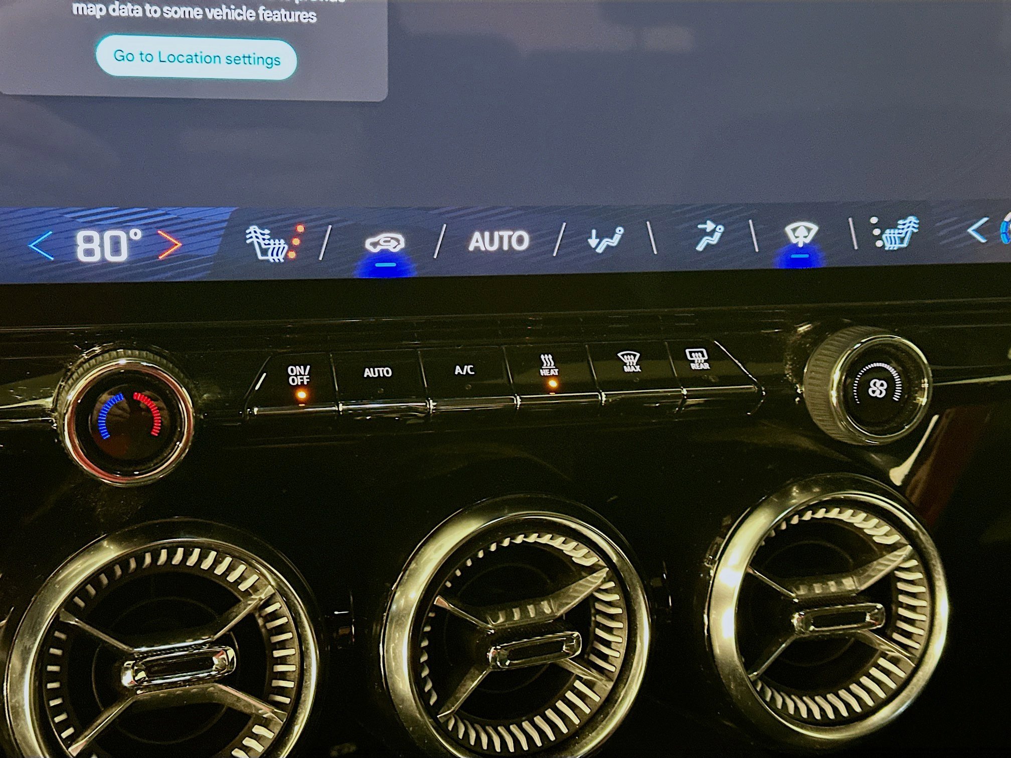 Used 2024 Chevrolet Blazer EV LT image 24