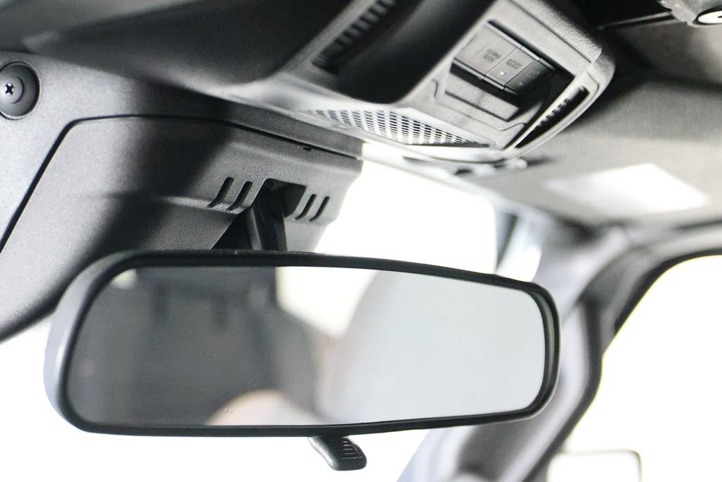 Used 2026 Jeep Wrangler Unlimited Sahara AWD/4WD image 31